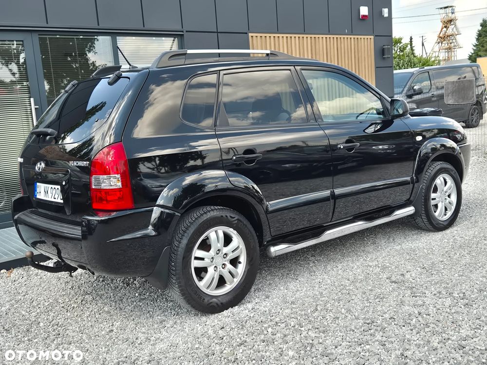 Hyundai Tucson 2.0 2WD GLS Style - 11