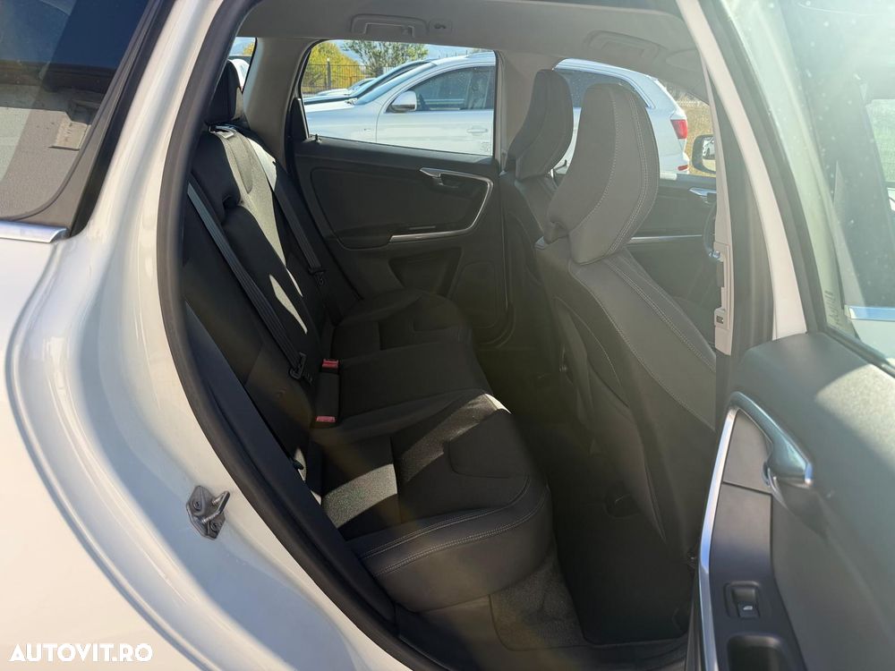 Volvo XC 60 D4 Geartronic Ocean Race - 9