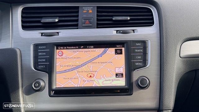 VW Golf Variant 1.6 TDi GPS Edition - 21