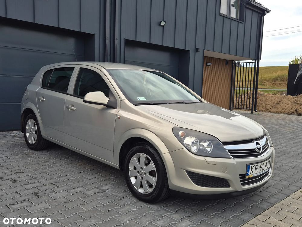 Opel Astra 1.4 Cosmo - 20