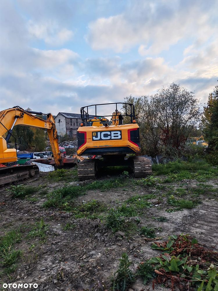 JCB 220 XLC - 5