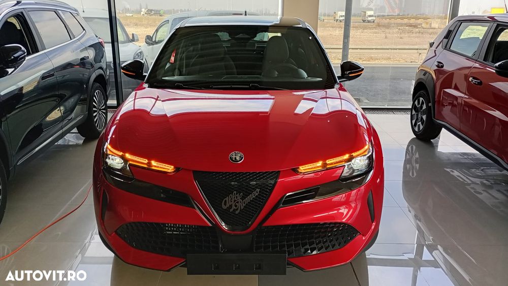 Alfa Romeo Junior 1.2 FWD eDCT6 MHEV Ibrida - 3