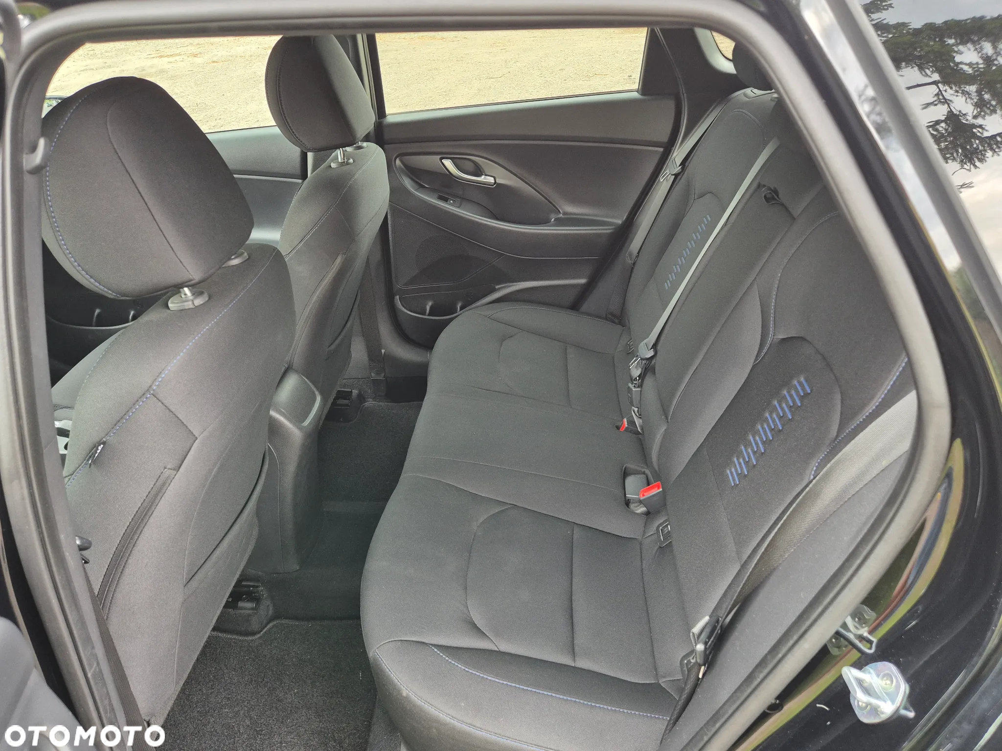 Hyundai i30 Kombi 1.4 T-GDI Premium - 27