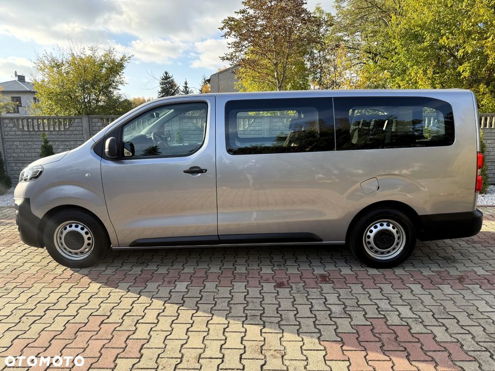 Opel Vivaro 2022 photo 2