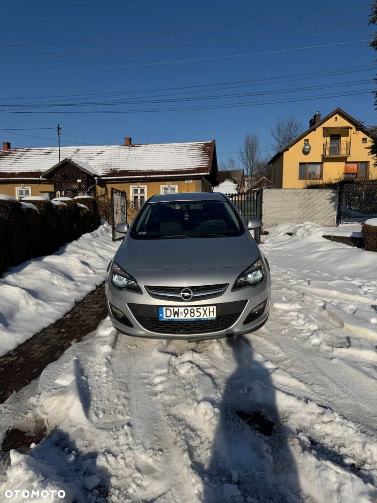 Opel Astra 1.6 CDTI Enjoy - 1
