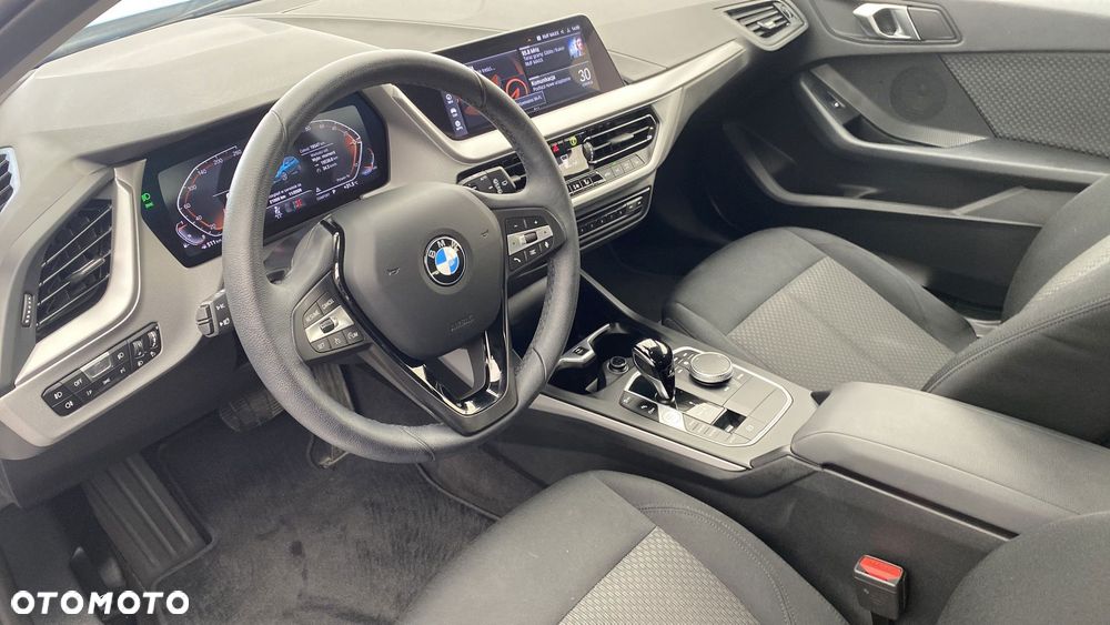 BMW Seria 1 118i Advantage - 10