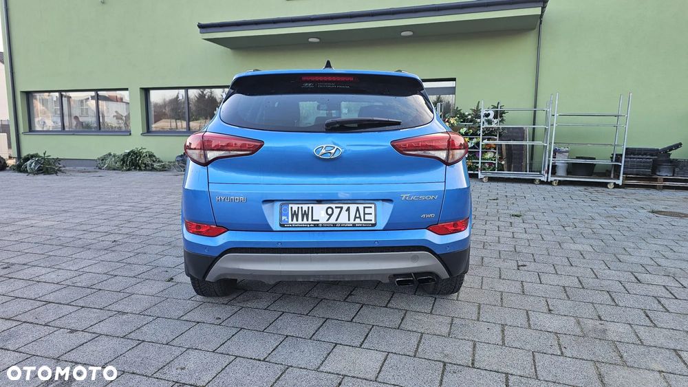 Hyundai Tucson blue 2.0 CRDi 4WD Premium - 2