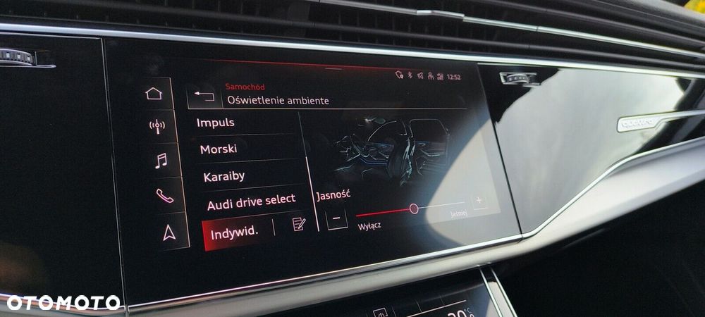 Audi Q7 - 30