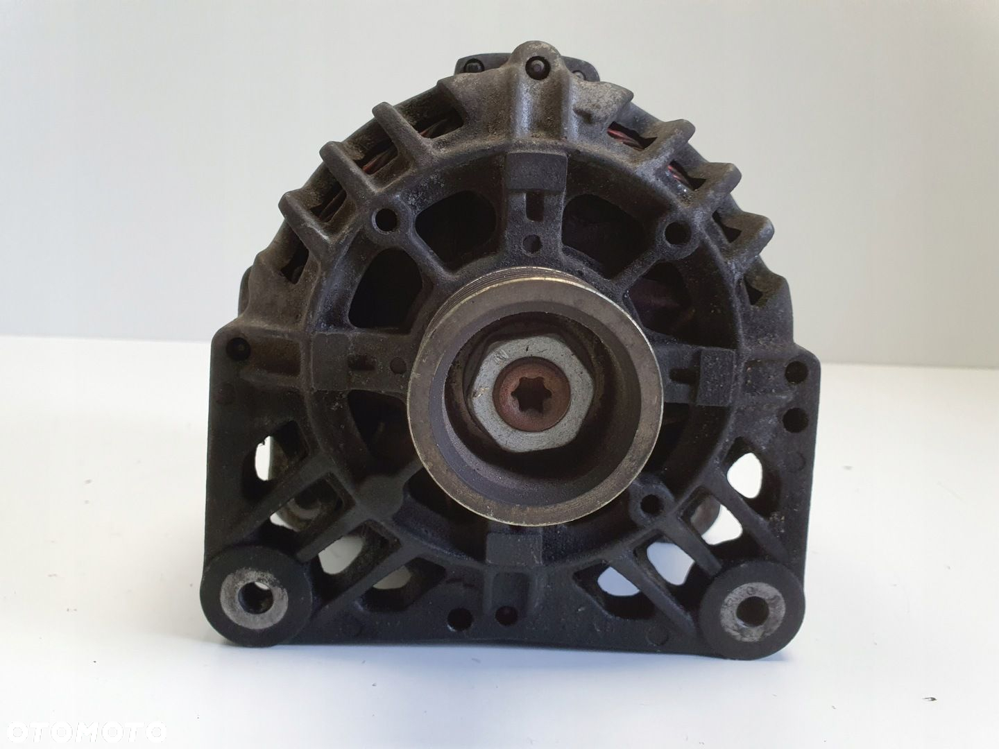 Renault Laguna II 1.8 16V ALTERNATOR 8200153710 100A valeo - 3