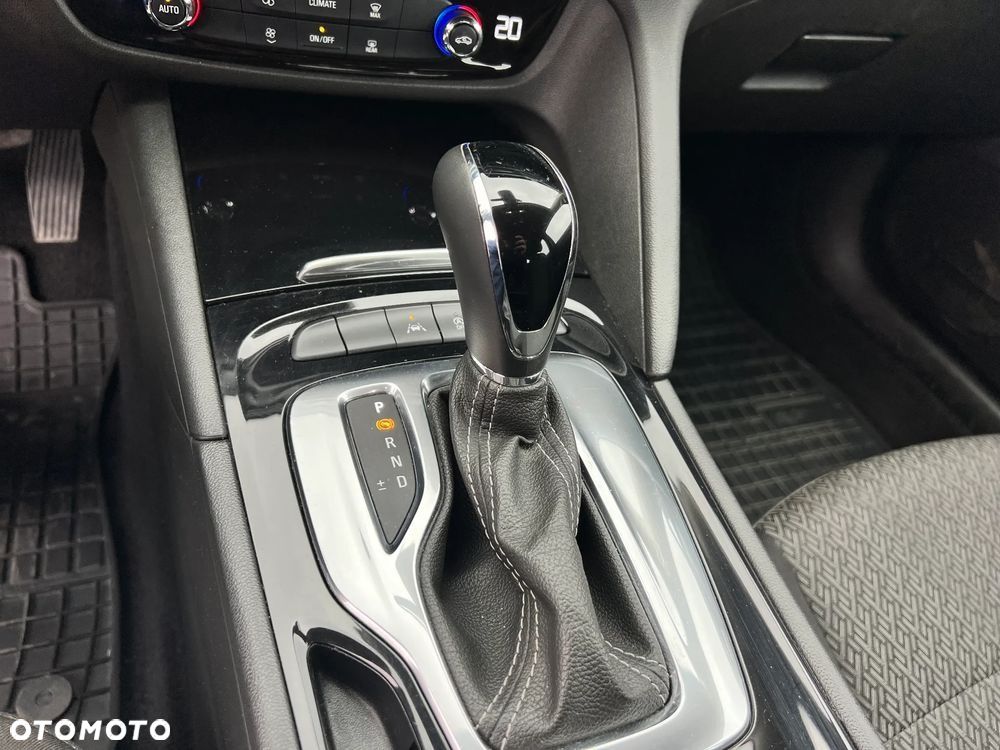 Opel Insignia 1.5 T GPF Innovation S&S - 17