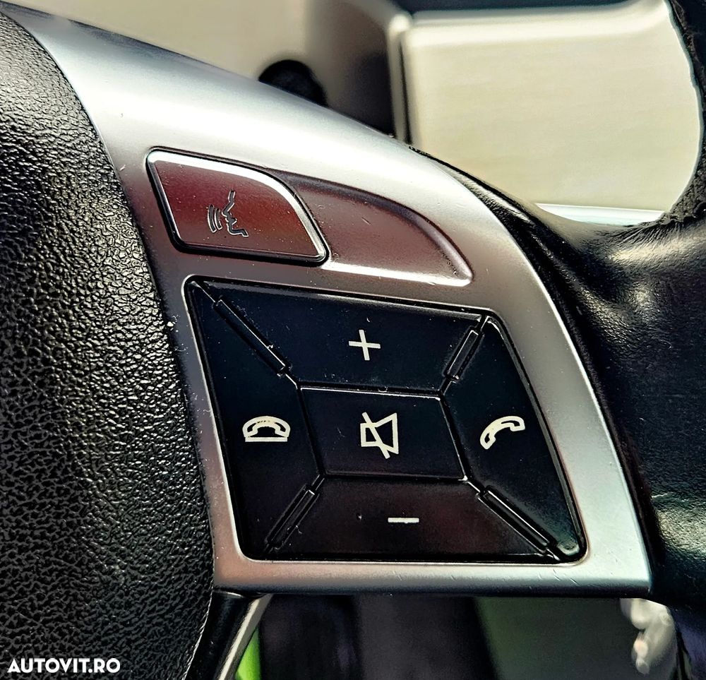 Mercedes-Benz E - 22