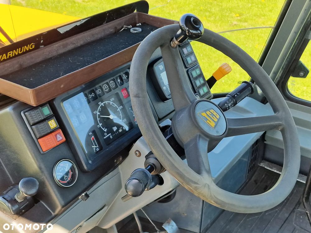 JCB Fastrac 155-65 - 18