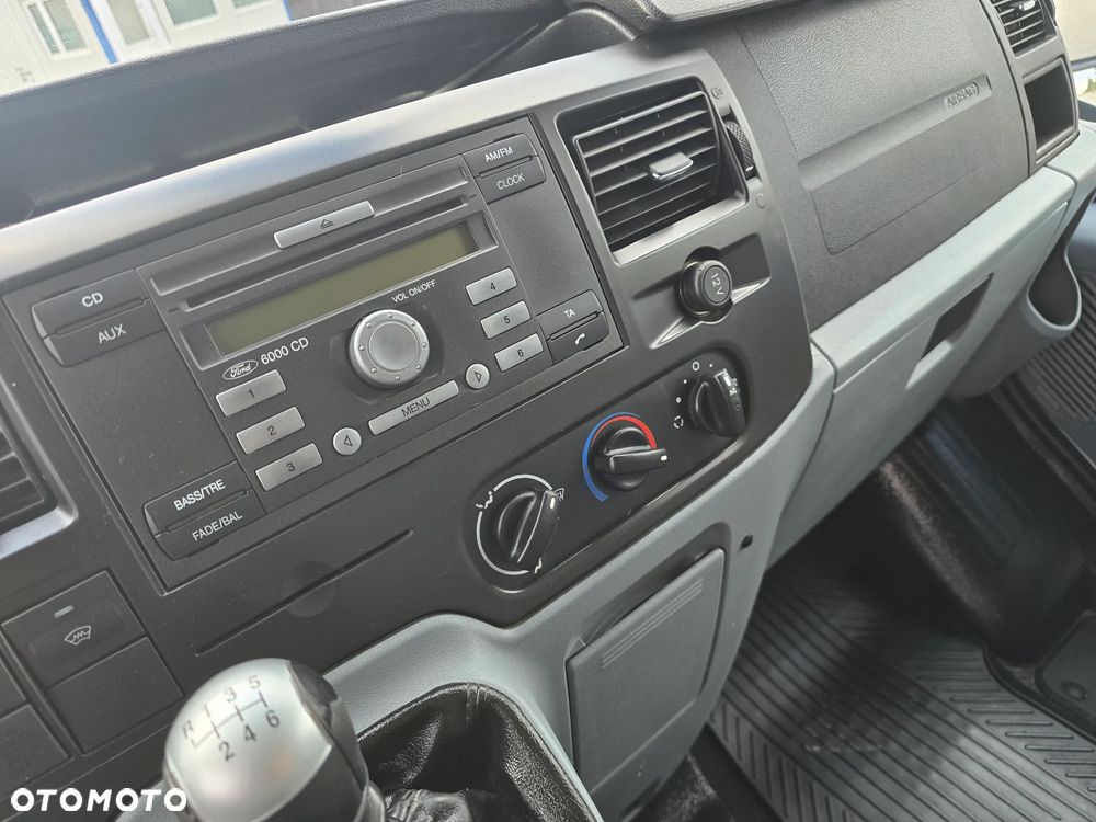 Ford Transit AWD 4x4 - 13