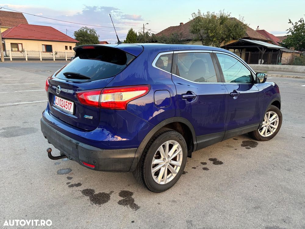 Nissan Qashqai 1.5 DCI TEKNA - 4