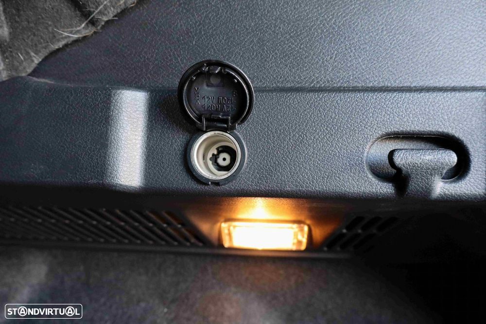 Nissan Qashqai 1.3 DIG-T Tekna + Xtronic - 14