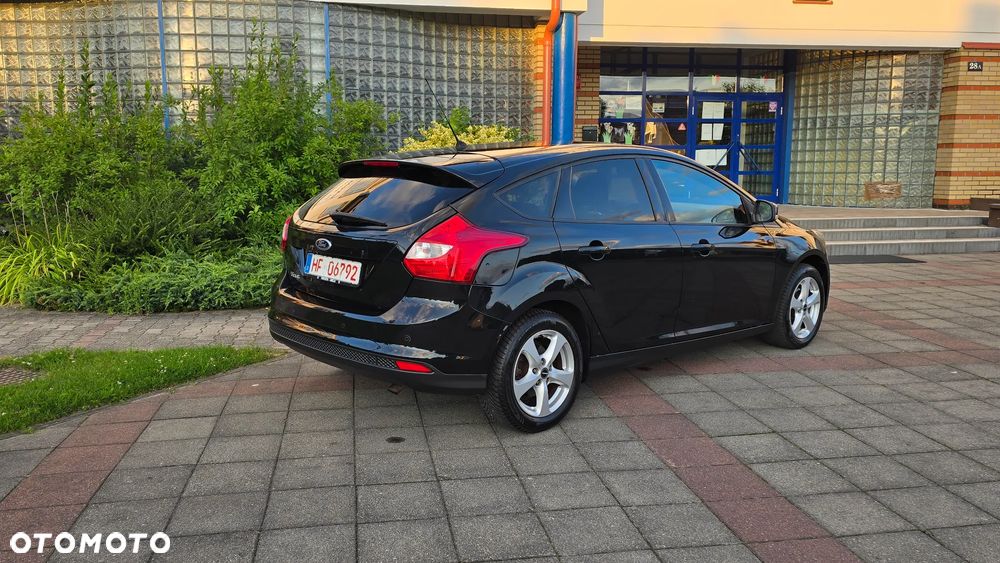 Ford Focus - 38
