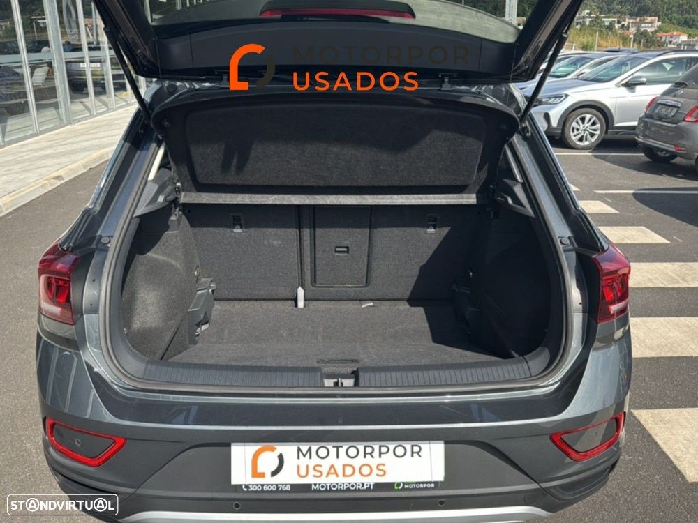 VW T-Roc 1.0 TSI - 6