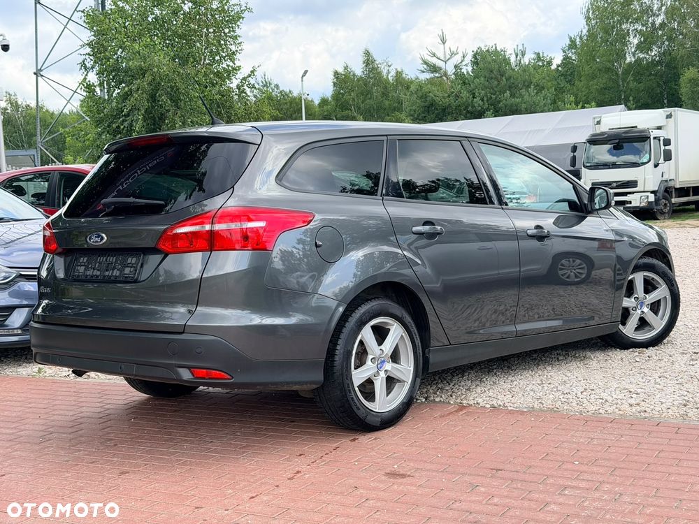 Ford Focus 1.5 TDCi DPF Start-Stopp-System Trend - 9