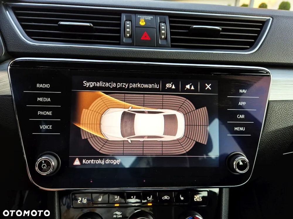 Skoda Superb 2.0 TSI Style DSG - 8