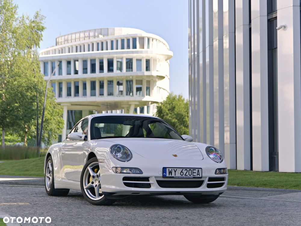 Porsche 911 Carrera 4 Tiptronic S - 1