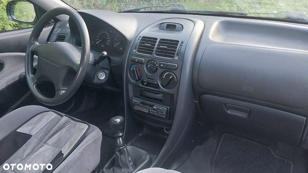 Mitsubishi Carisma 1600 GLX - 10