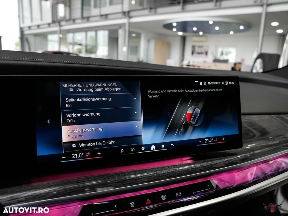 BMW Seria 7 740d xDrive - 31