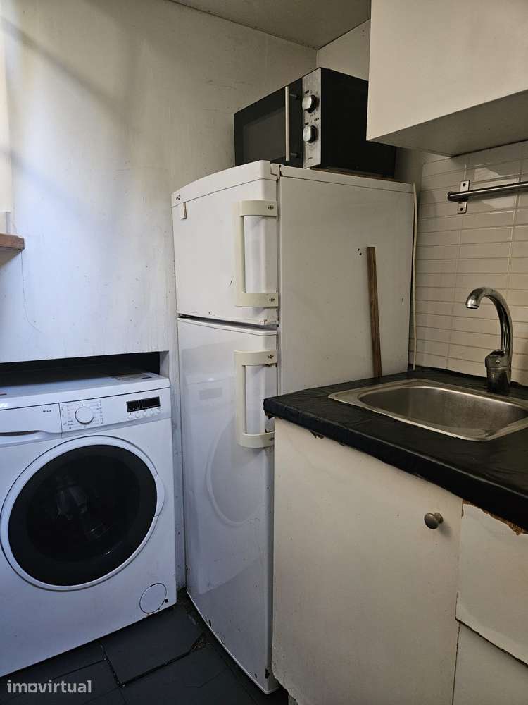 Loft T0 Remodelado em Alcântara – Excelente Localização - Grande imagem: 3/15