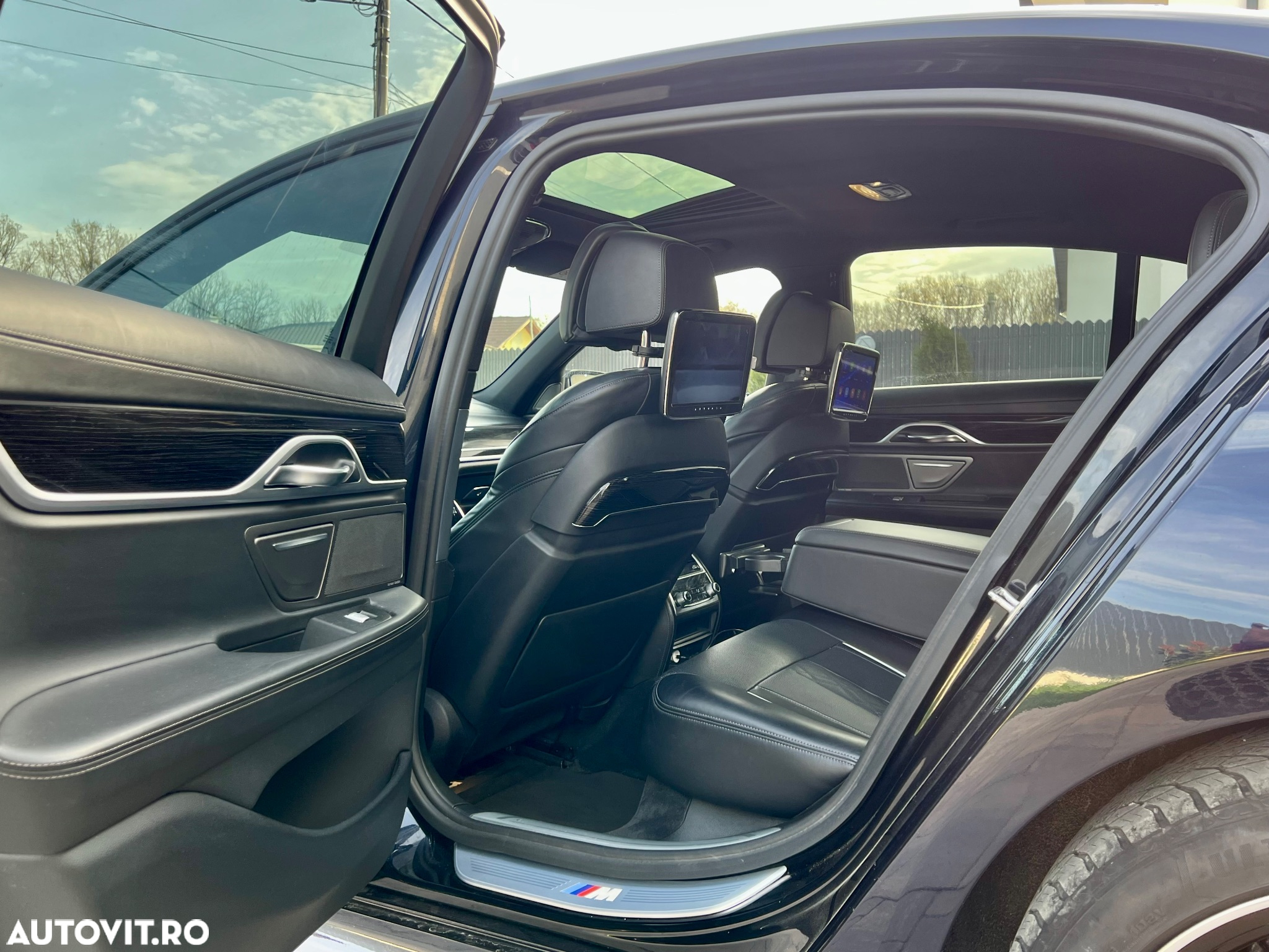 BMW Seria 7 740d xDrive - 25