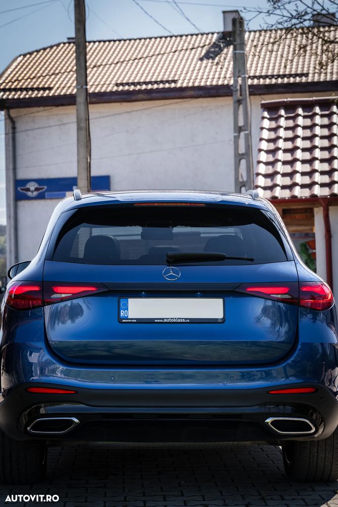 Mercedes-Benz GLC - 9