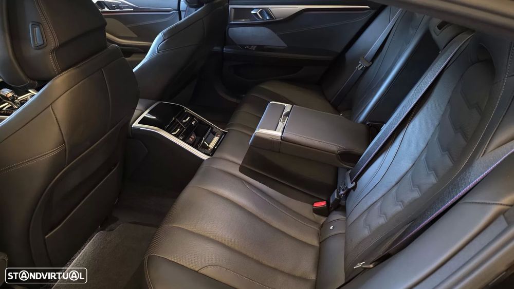 BMW 840 Gran Coupé d xDrive Pack M - 51