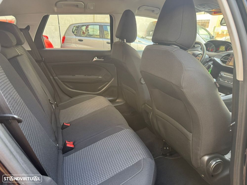 Peugeot 308 SW 1.6 BlueHDi Style J17 - 13