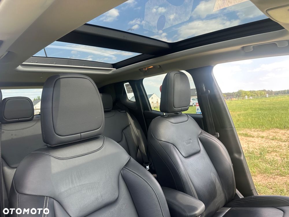 Jeep Renegade 1.4 MultiAir DSG Business Line - 25