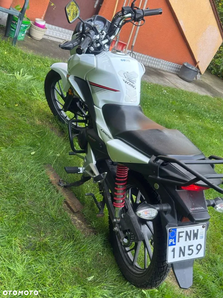 Honda CBF - 6