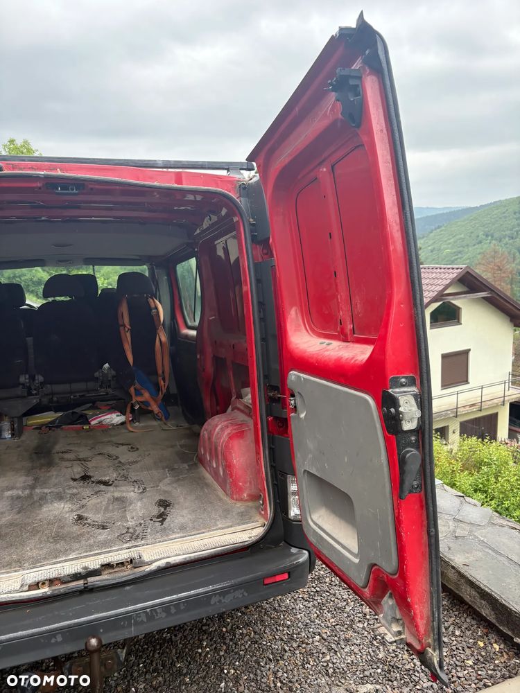 Opel Vivaro - 6