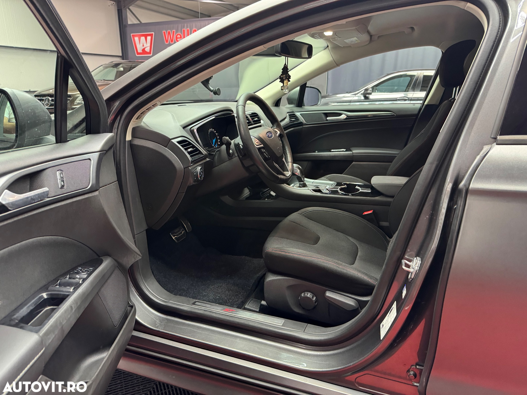 Ford Mondeo - 7