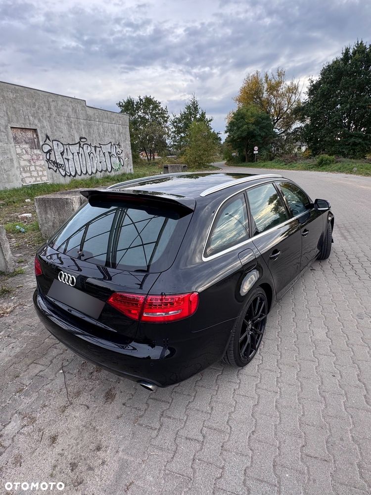 Audi A4 Avant - 12