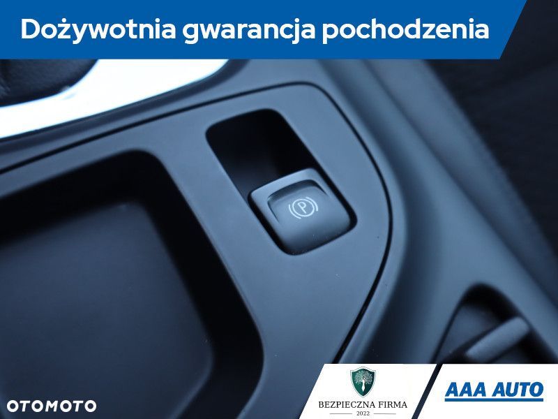 Opel Insignia - 21