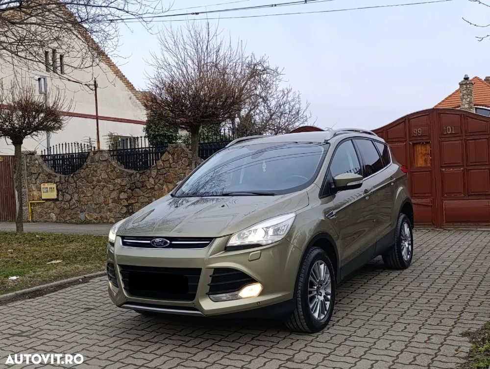 Ford Kuga - 2