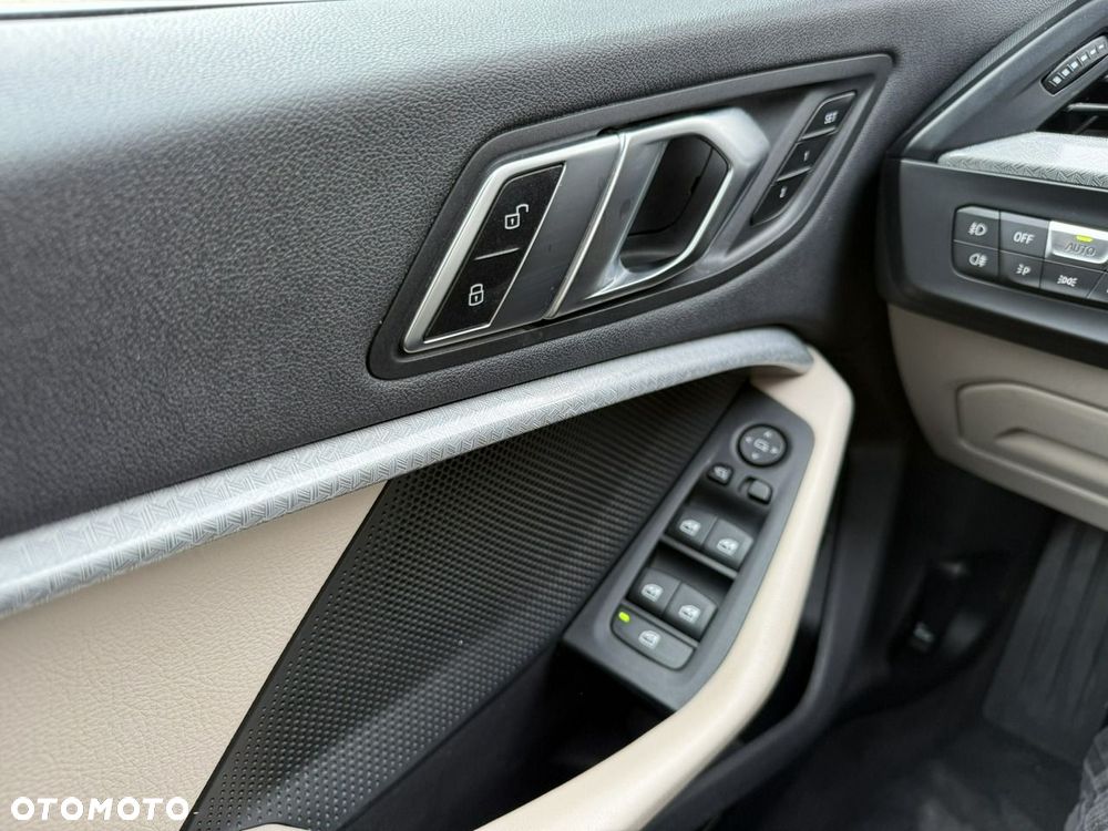 BMW Seria 2 - 16