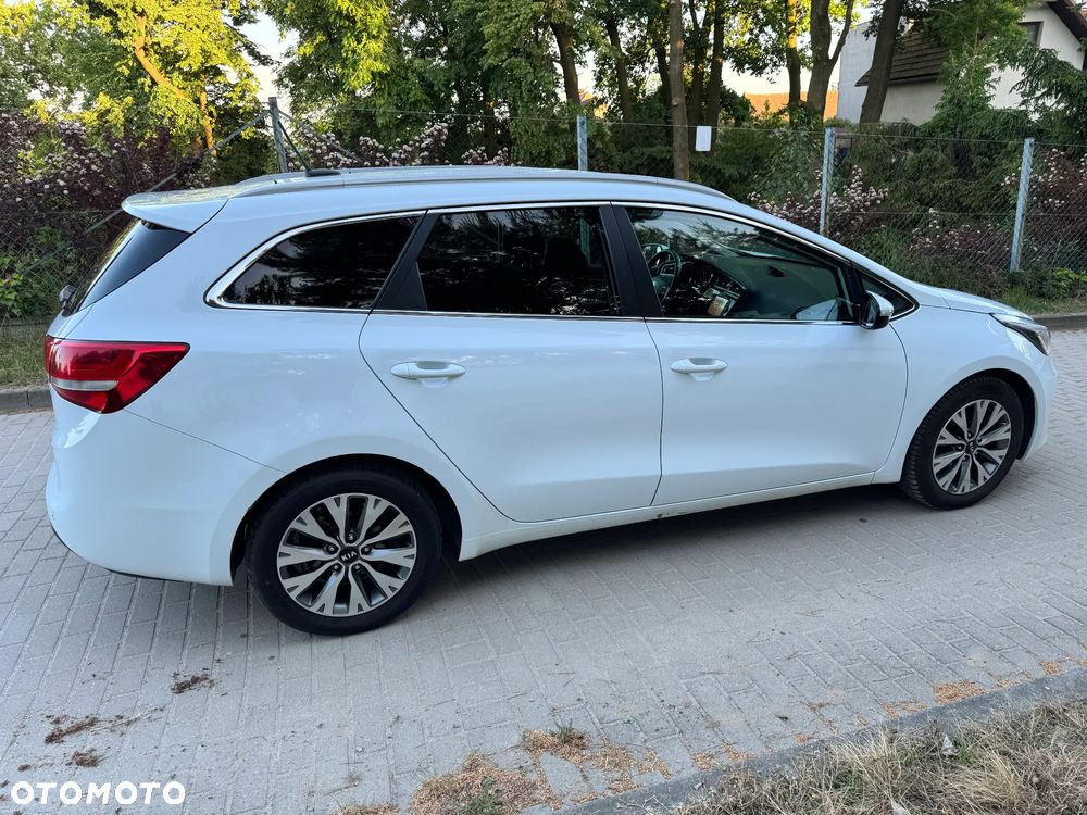 Kia Ceed 1.6 CRDi L Business Line - 6