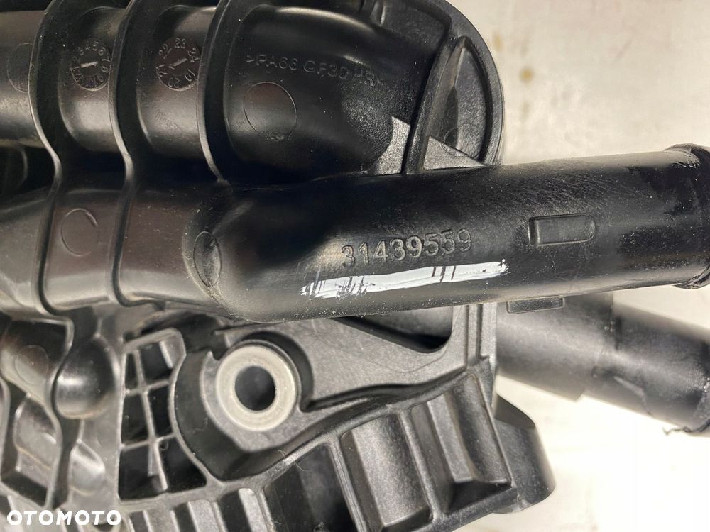 VOLVO XC40 1.5 HYBRYDA OBUDOWA TERMOSTATU - 6