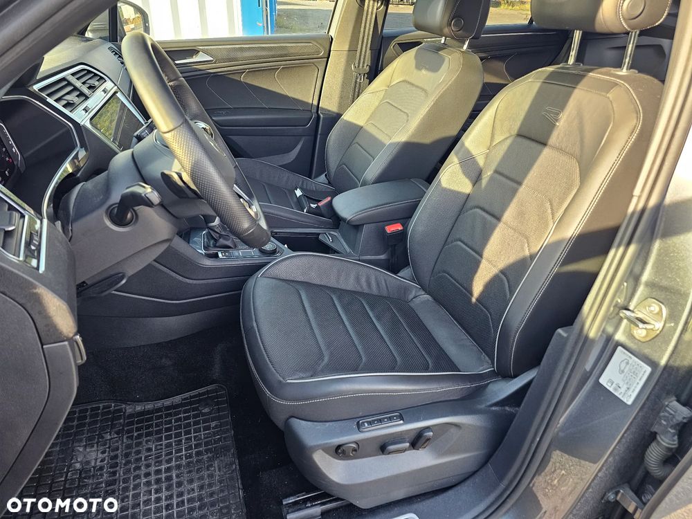 Volkswagen Tiguan Allspace 2.0 TSI OPF 4Motion DSG R-Line - 22