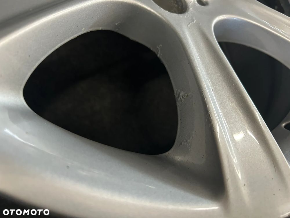 Alufelgi BMW Seria 3 F30, E90, Seria 1 F20 17 cali 5x120 4szt. - 16