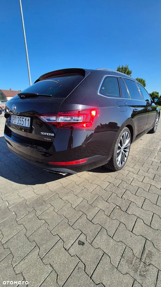 Skoda Superb 2.0 TSI 4x4 L&K DSG - 18