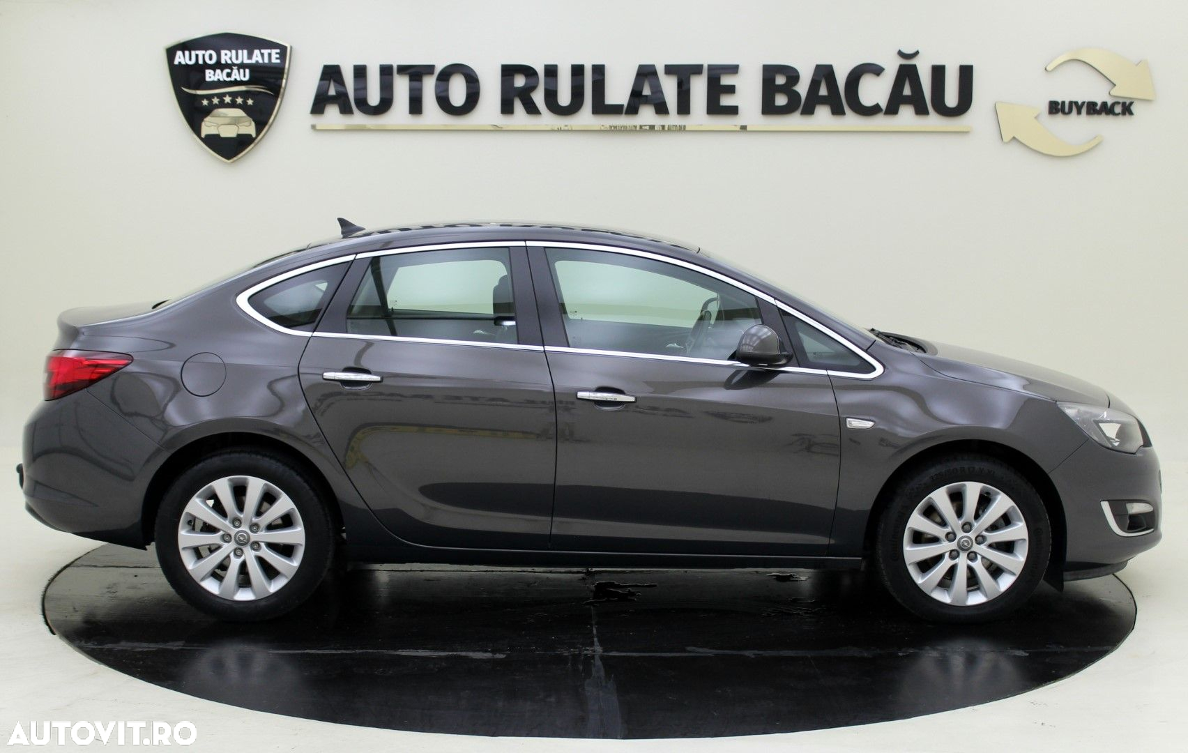 Opel Astra - 4