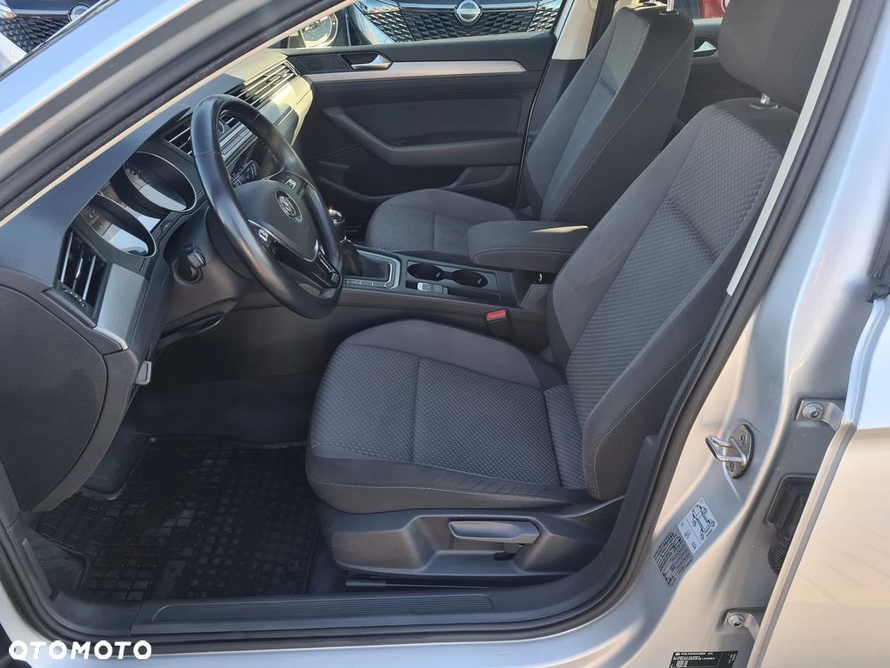 Volkswagen Passat 1.4 TSI BMT Comfortline - 7