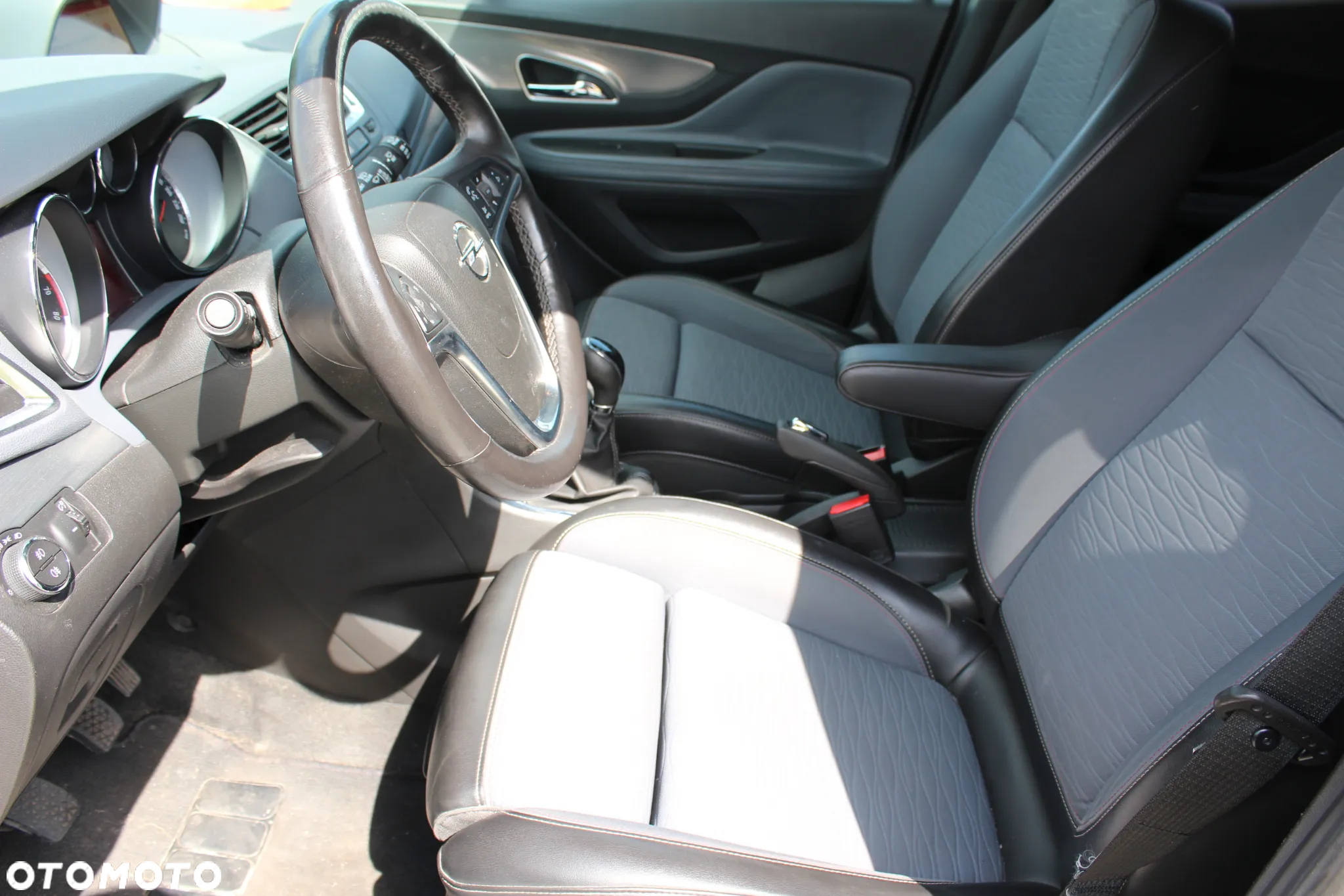 Opel Mokka 1.4 T Cosmo S&S - 10