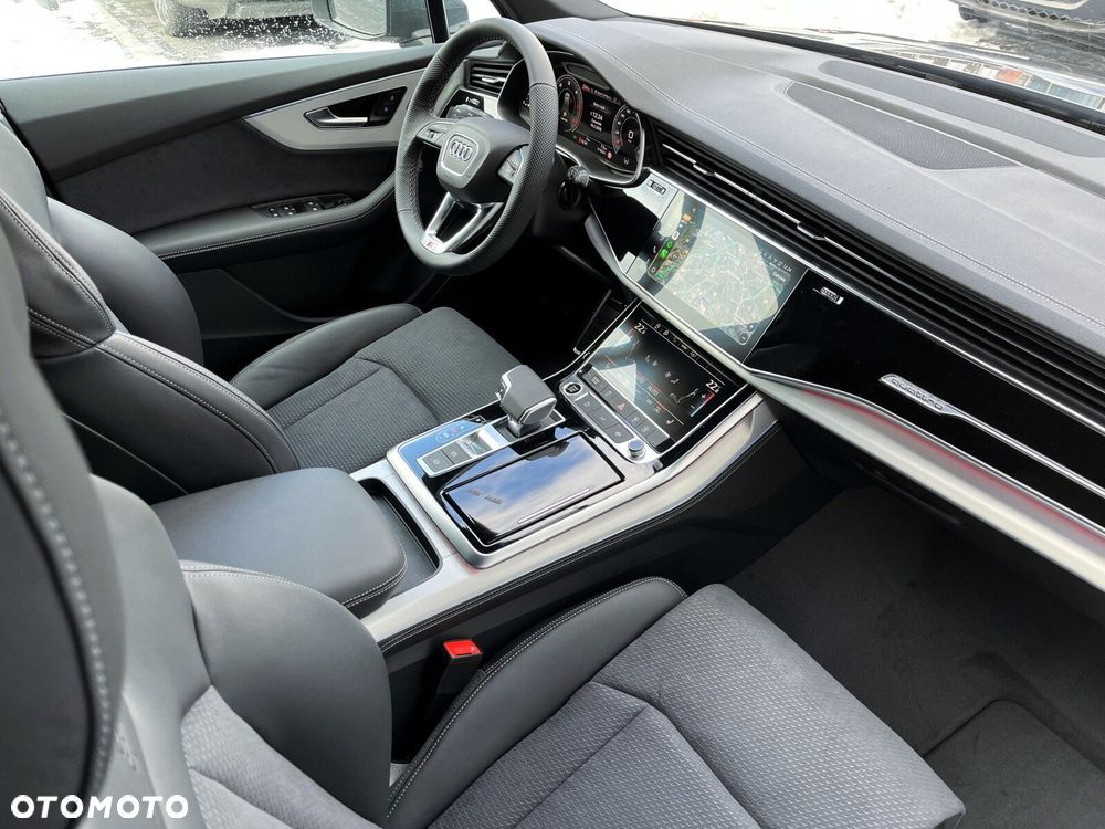 Audi Q7 - 13