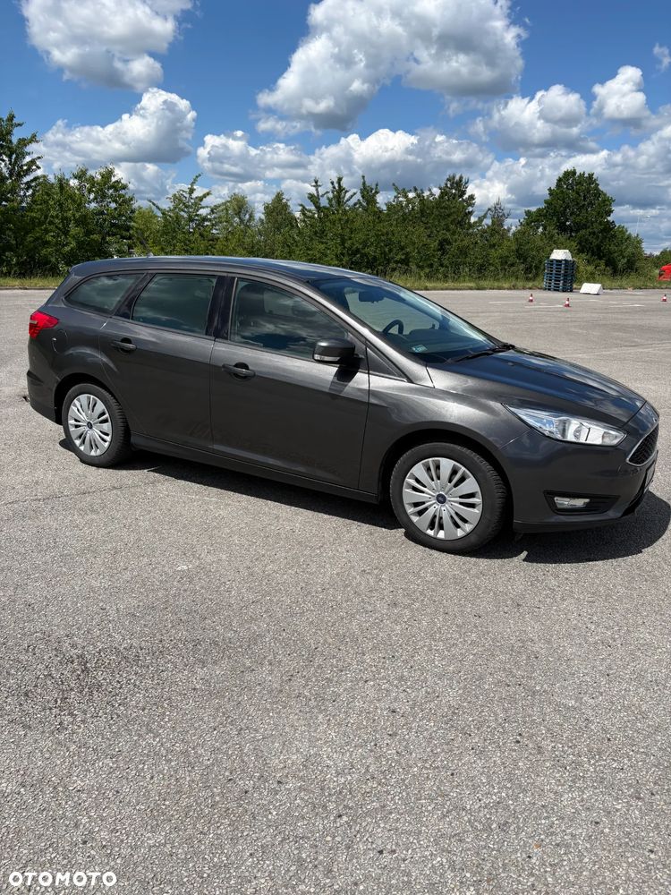 Ford Focus 1.5 TDCi Trend - 5