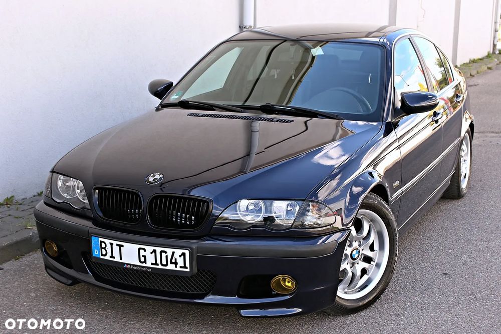 BMW Seria 3 320i - 5